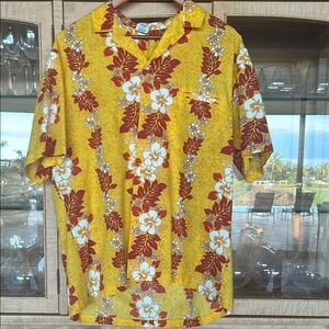 Casual Button Down Shirt in Yellow with Floral Pattern
